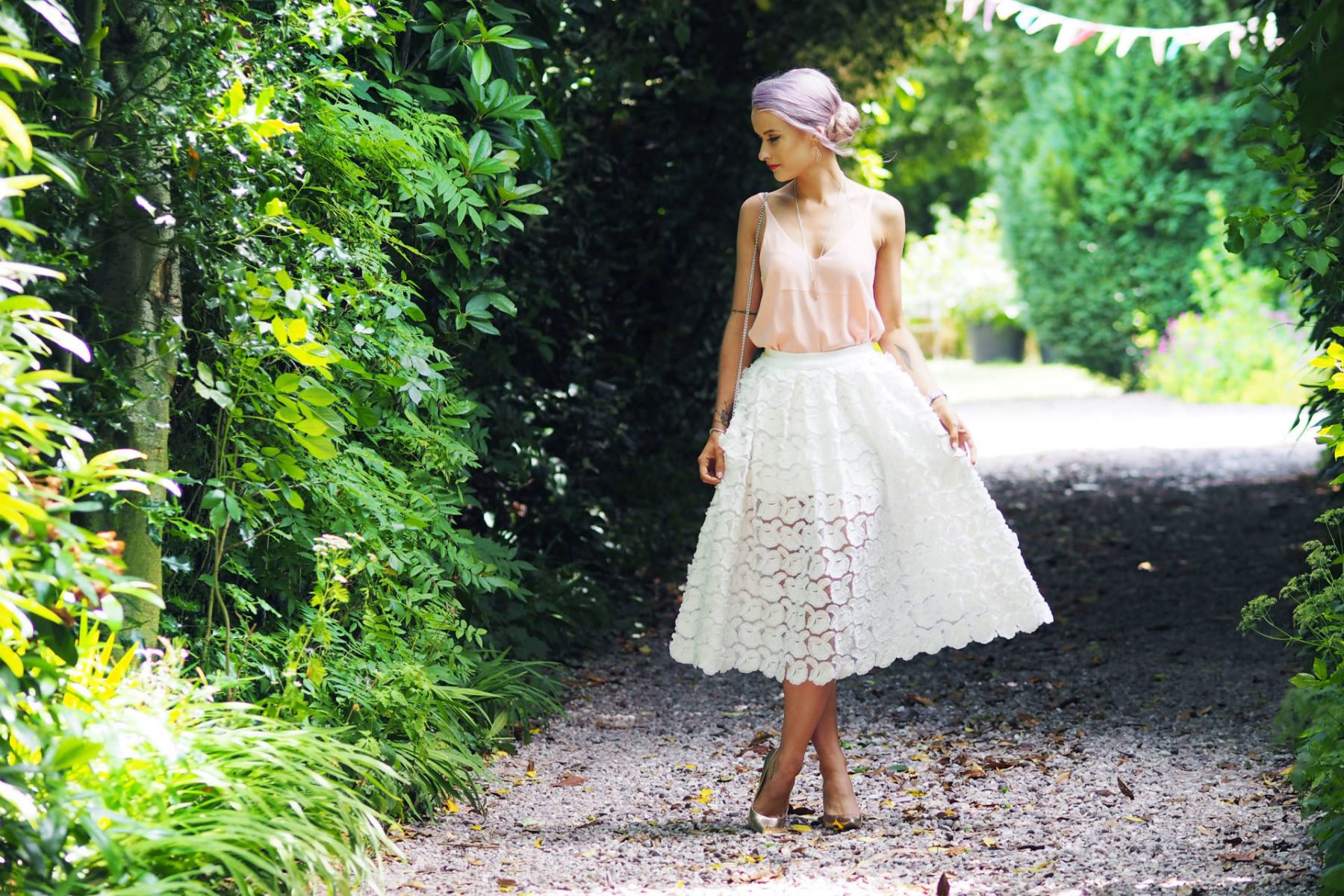 wedding outfit