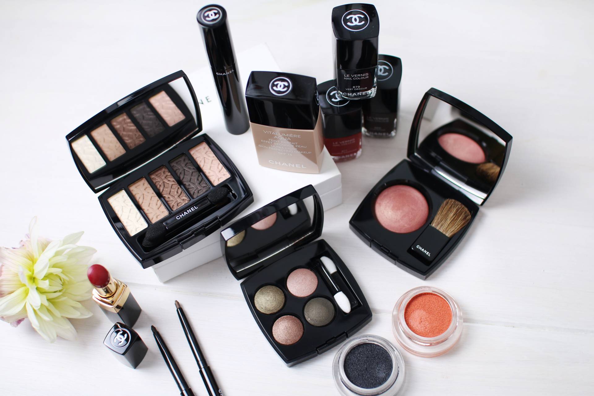 chanel autumn beauty inthefrow.com