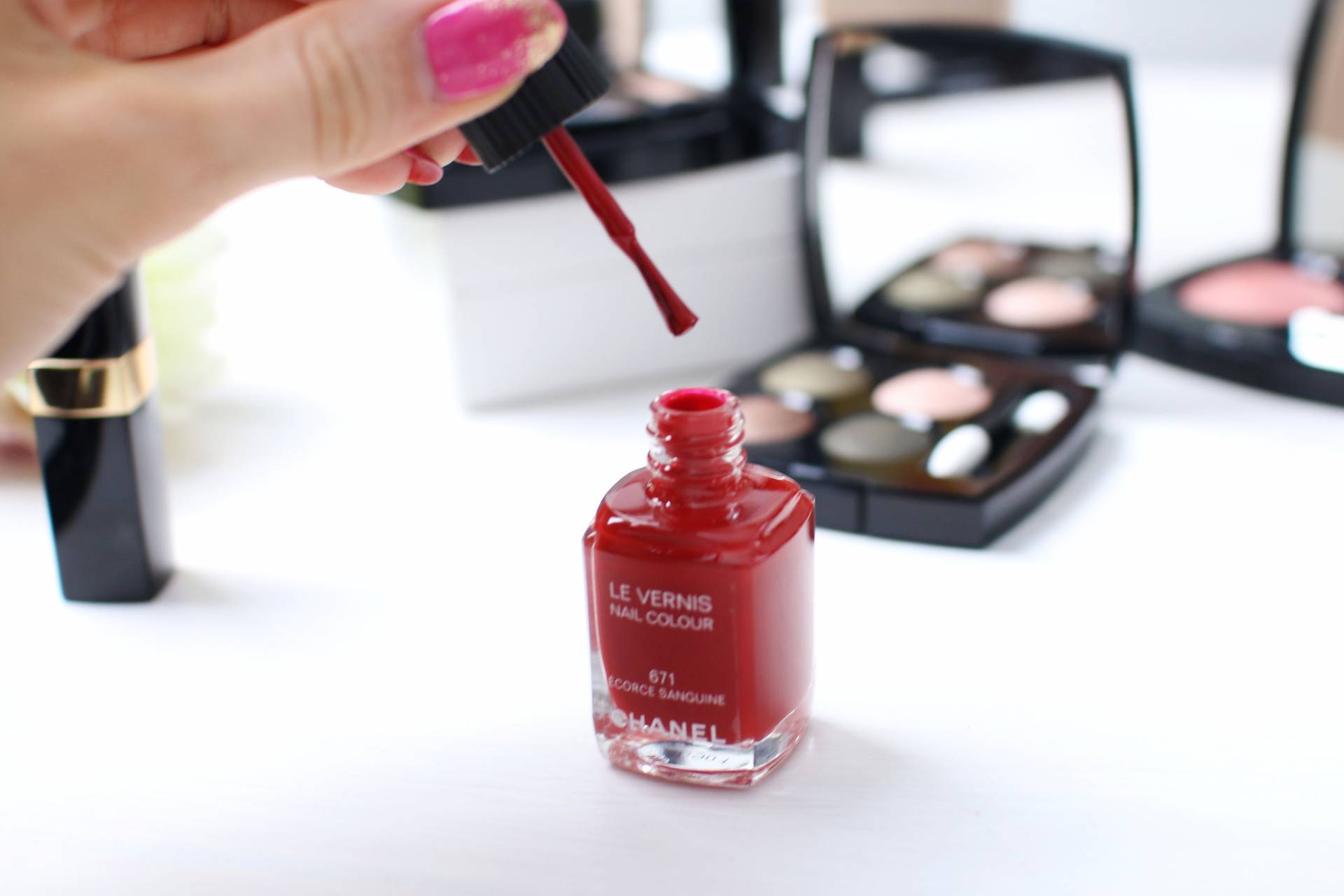 chanel autumn beauty inthefrow.com