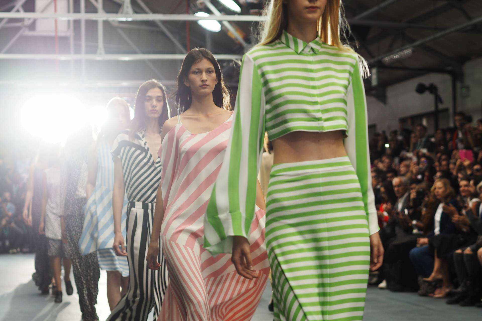 J. JS Lee S/S16 London fashion week