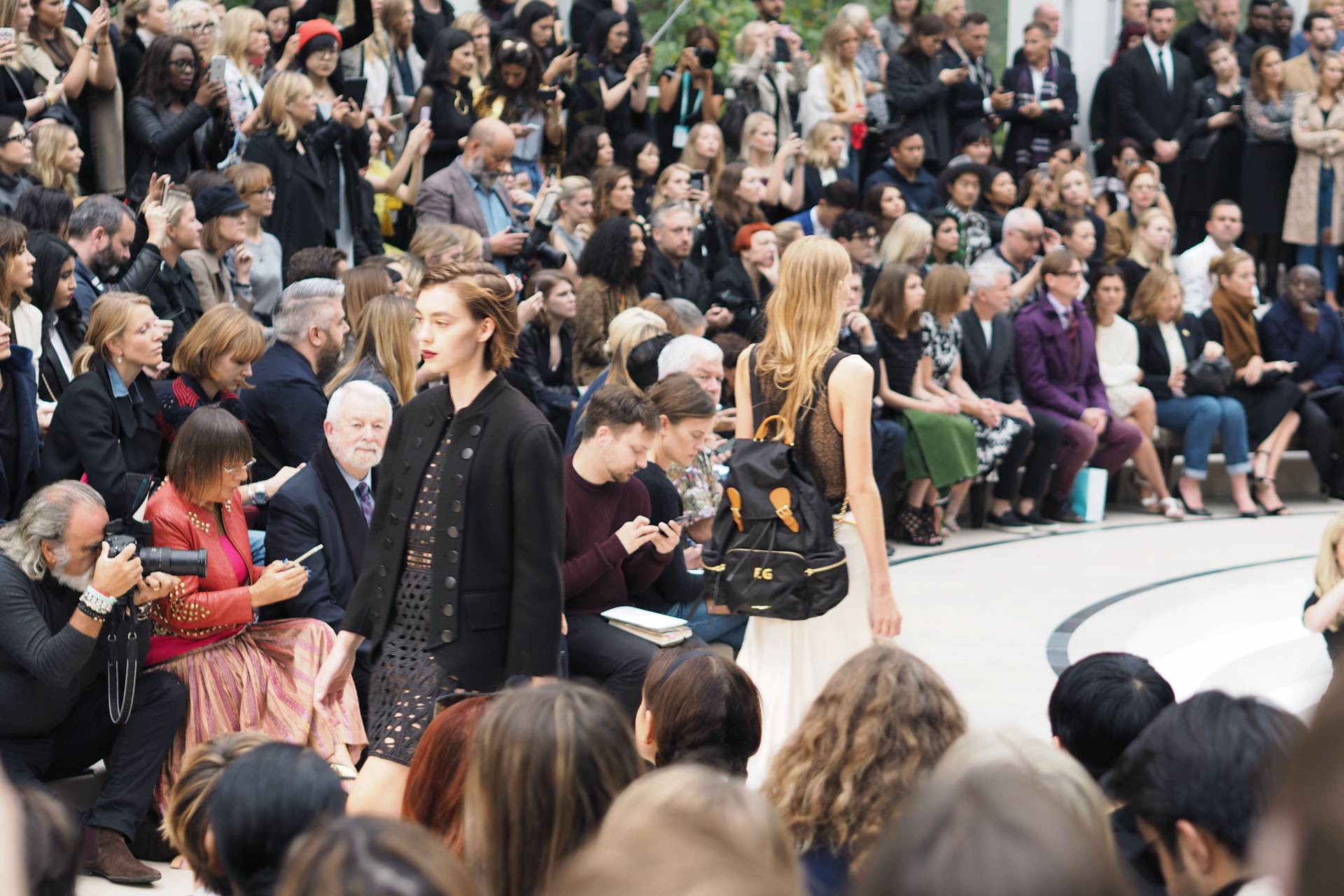 Burberry Spring/Summer 2016 London Fashion Week inthefrow.com