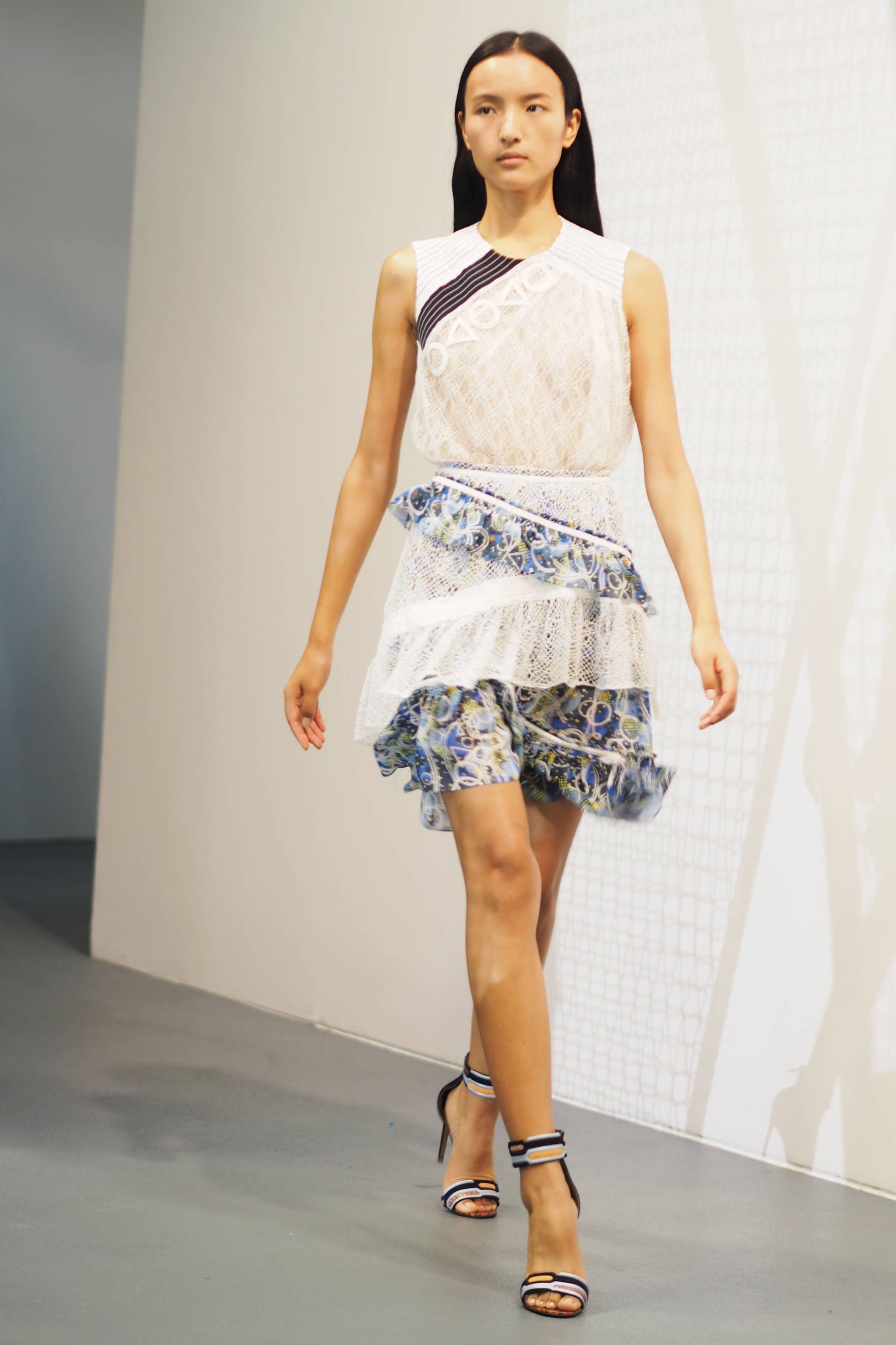 Peter Pilotto London Fashion Week Summer 2016 Inthefrow.com