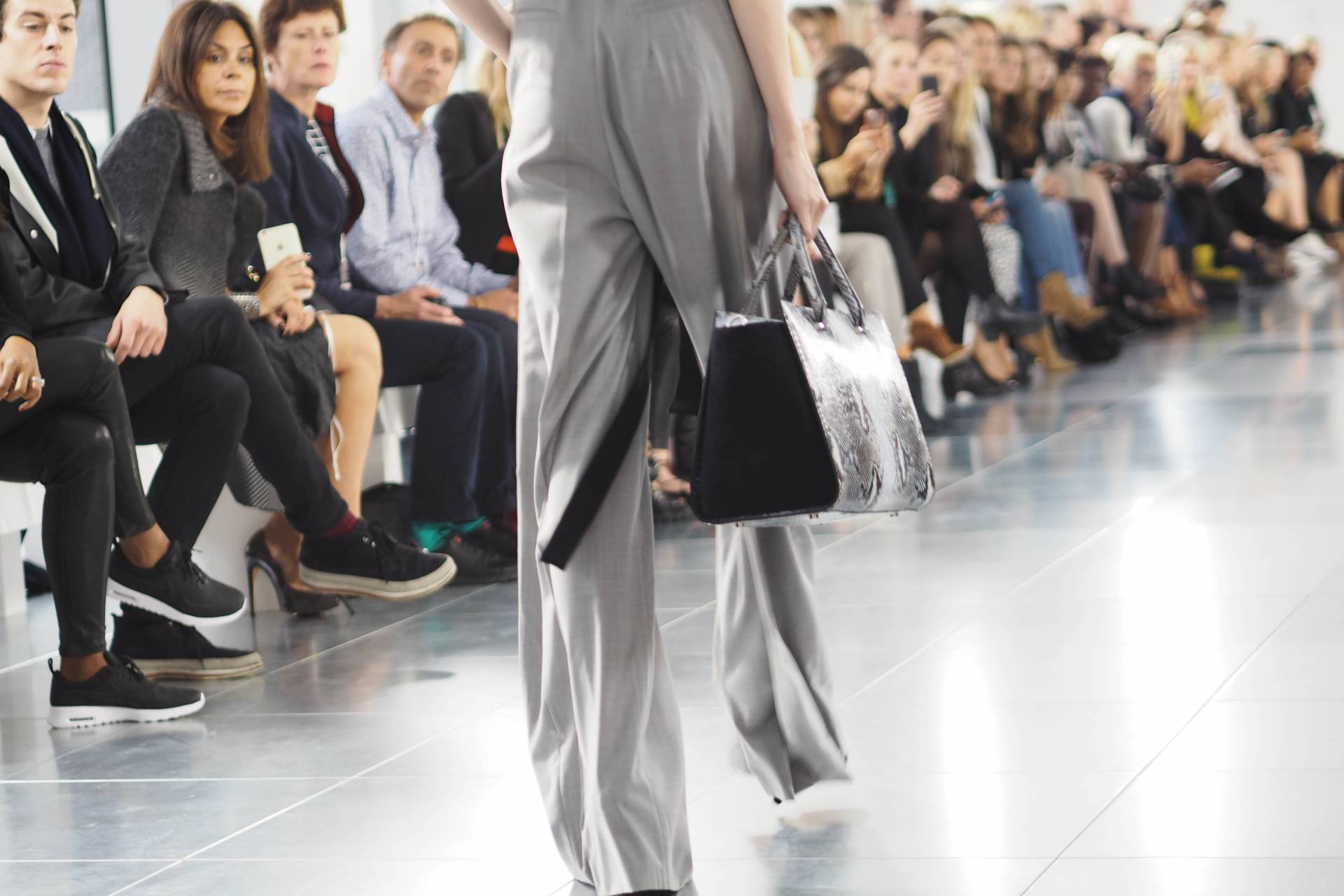 Amanda Wakeley London Fashion Wek Spring Summer 2016 Inthefrow.com