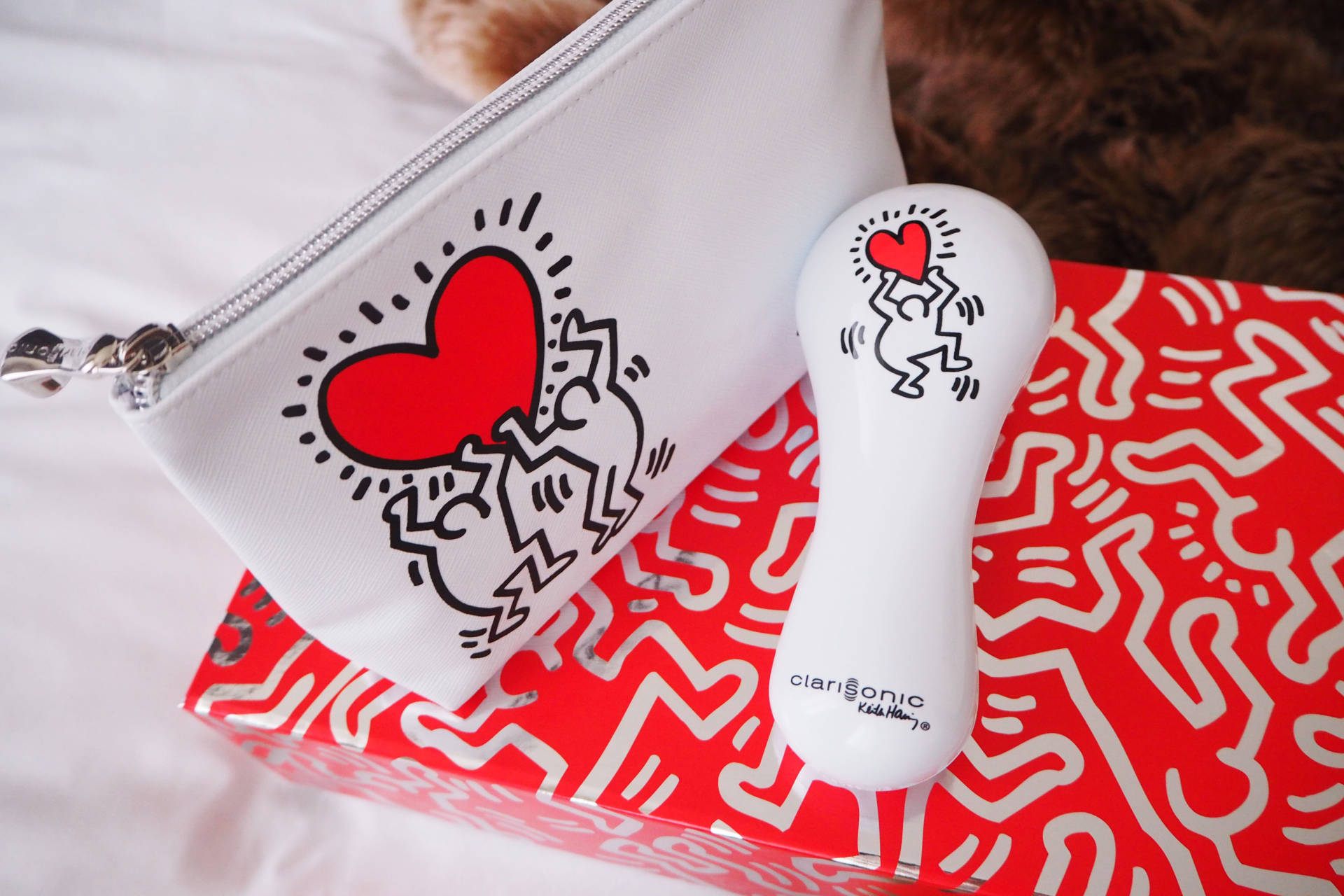 clarisonic x keith haring clarisonic mia 2 caollaboration