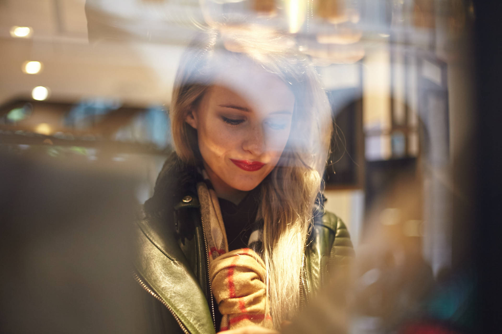 In The Frow-Burberry Beauty - Amber-RosePhotography 39