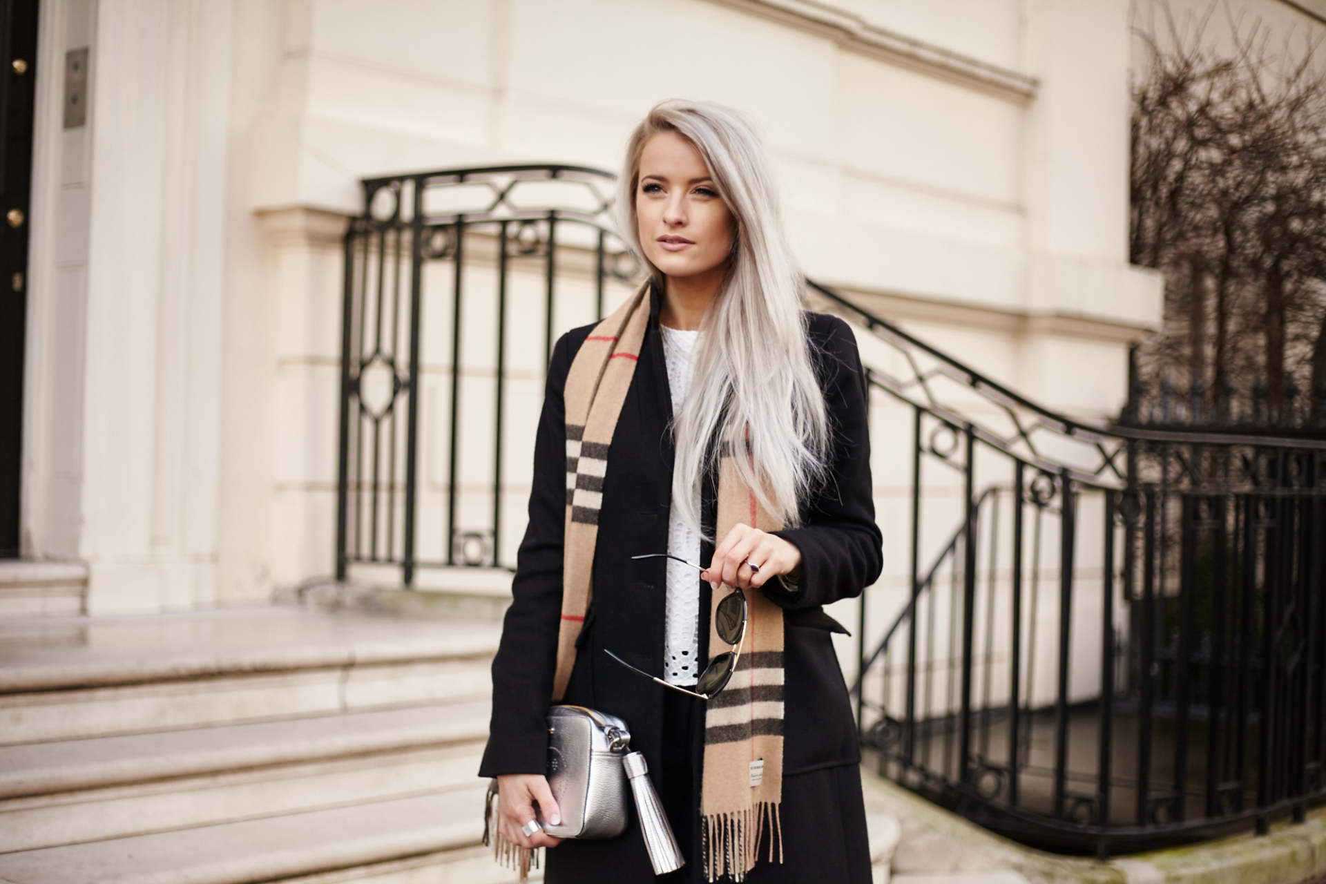 IntheFrow JanLook1 - Amber-Rose Photography 15 inthefrow burberry, anya hindmarch, maje, gianvito rossi