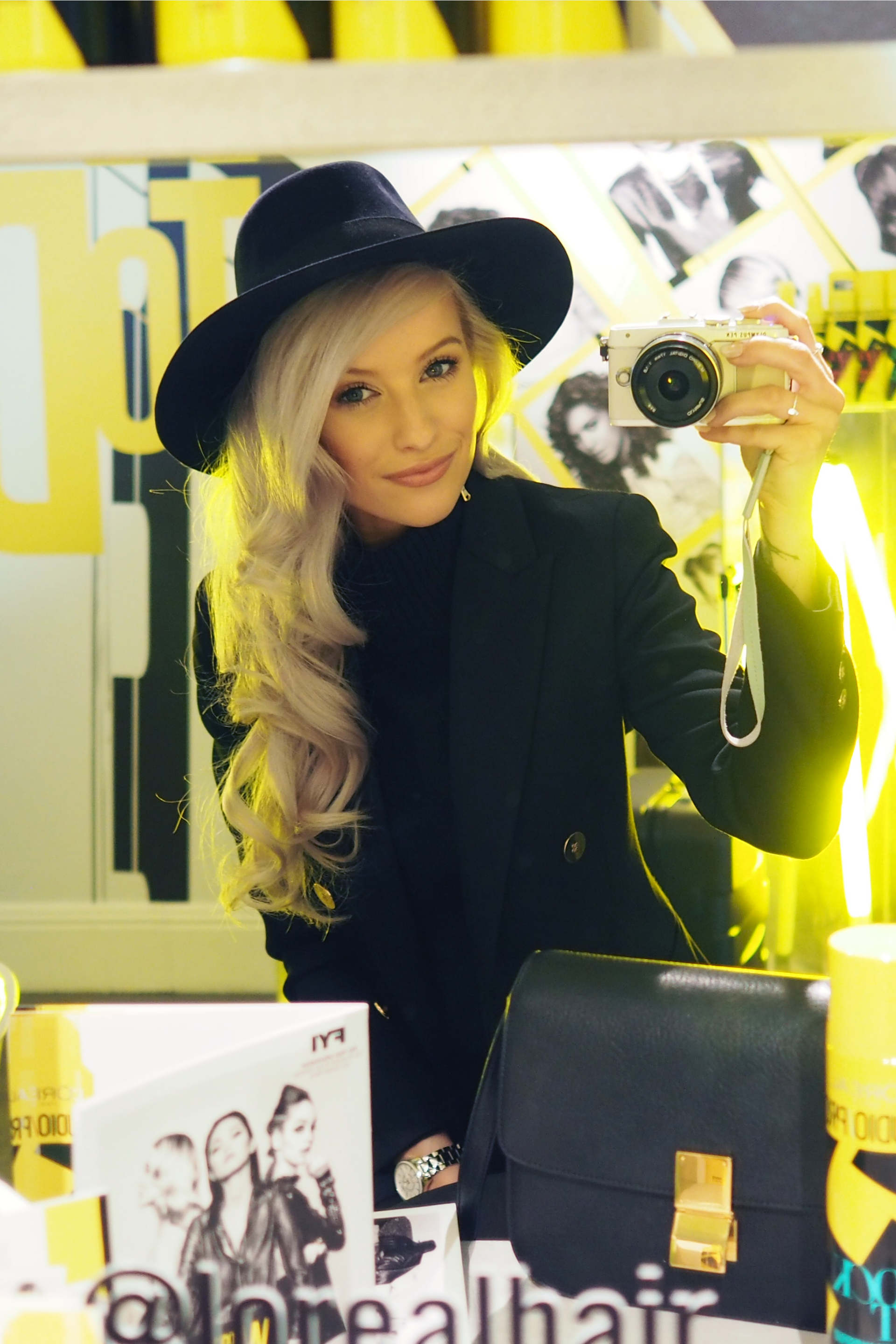 OLYMPUS DIGITAL CAMERA loreal paris studio pro pop up inthefrow