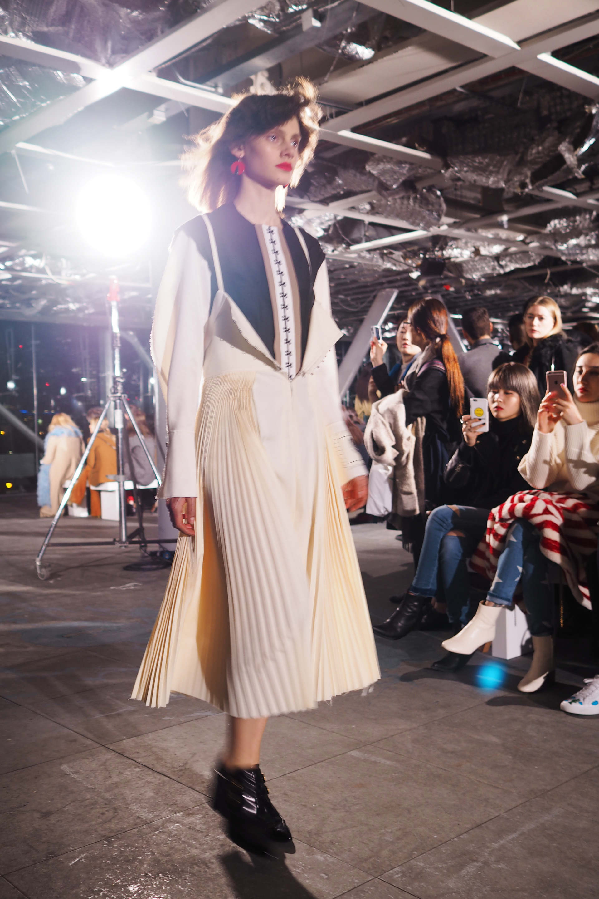 OLYMPUS DIGITAL CAMERA joseph london fashion a/w16 inthefrow