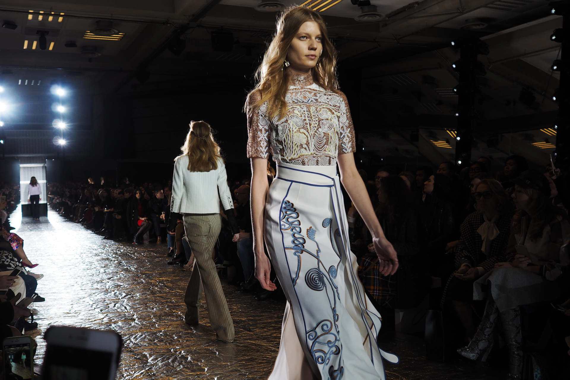 OLYMPUS DIGITAL CAMERA peter pilotto london fashion week a/w16 inthefrow
