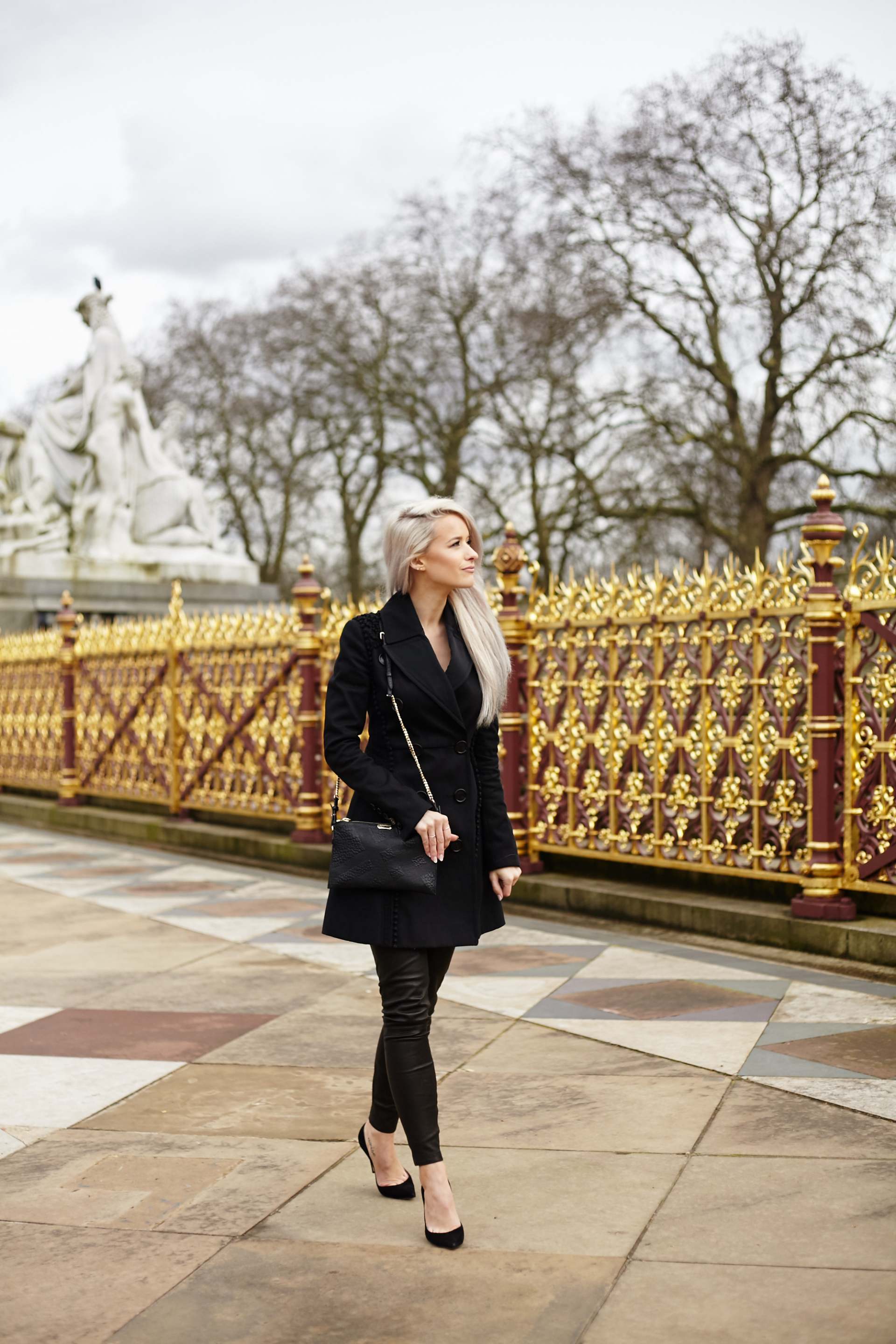 inthefrow burberry black trench coat