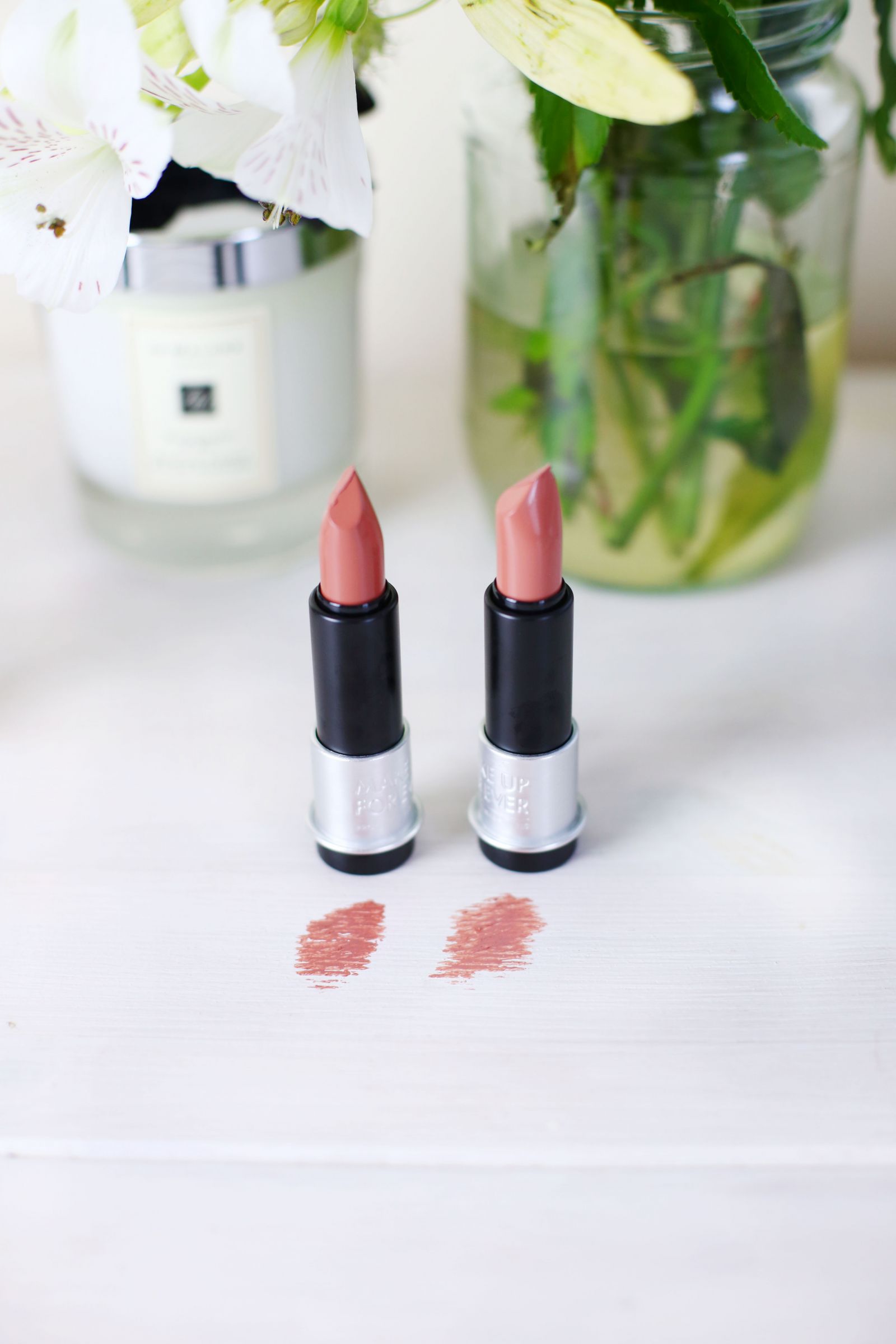 5G5A4374 makeup forever lipsticks