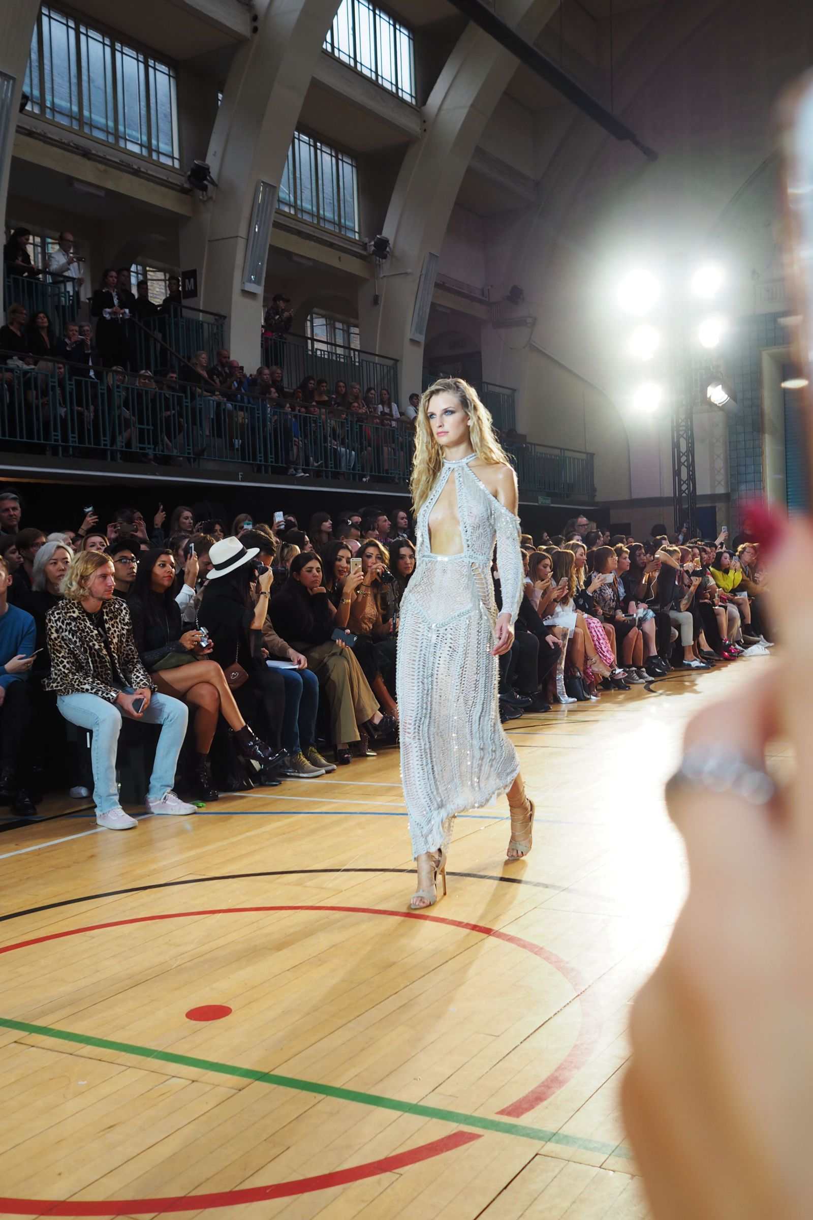p9171853 London Fashion Week Spring Summer 2017 by Inthefrow