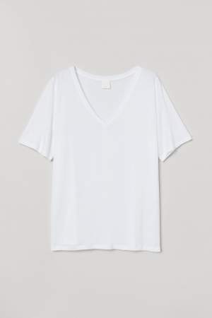 V Neck Simple Tee