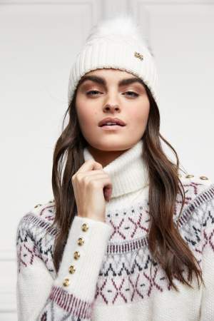 Bobble Hat Oyster